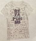 Camiseta TOUR / clara, vista REZA POR MÍ